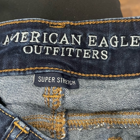 American Eagle high rise dark wash blue jean shorts / 00 / Excellent condition - Picture 16 of 17